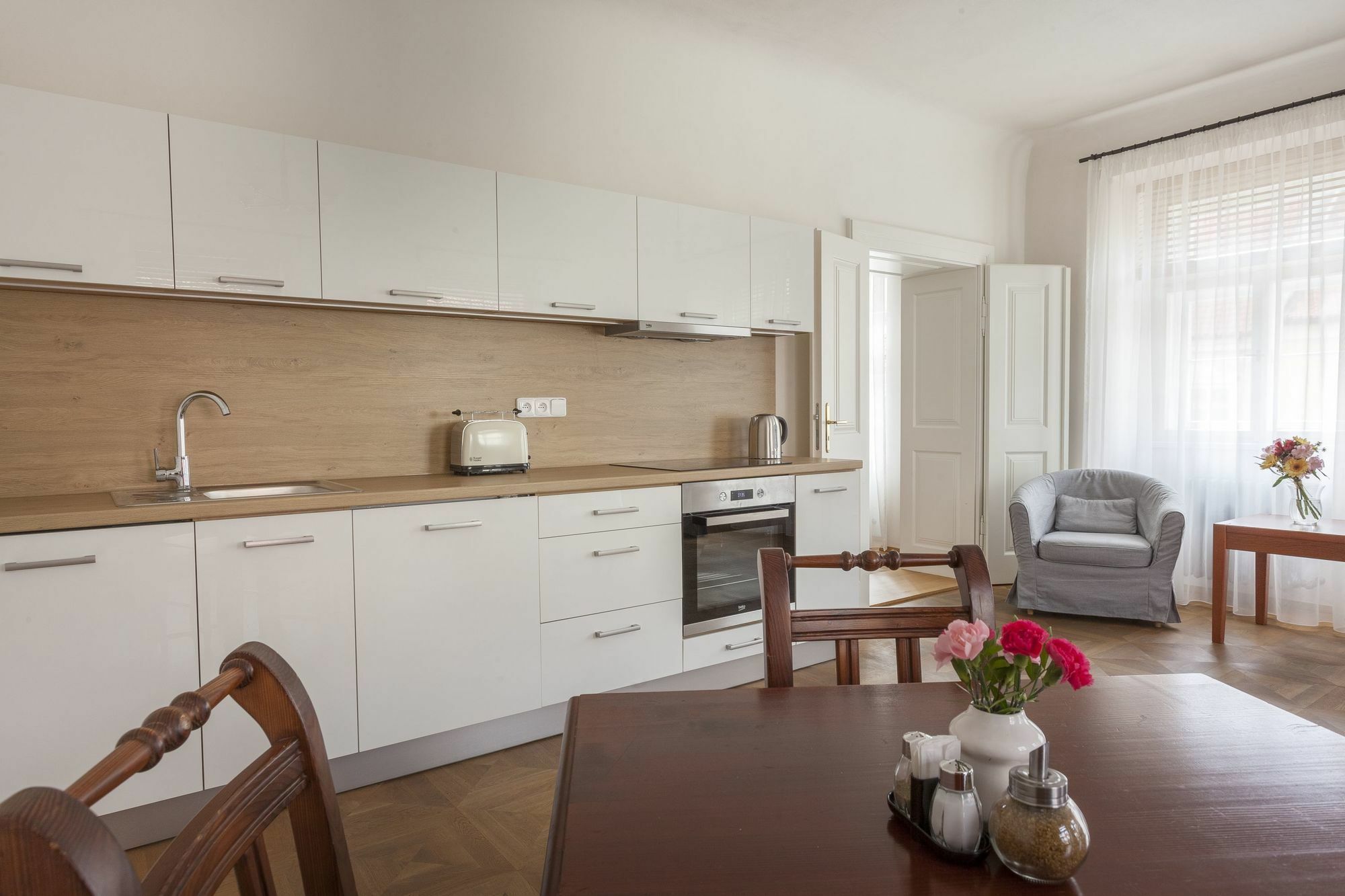 Hotel At The Golden Scissors Prague Ngoại thất bức ảnh